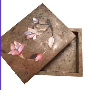 Vintage Pietra Dura Soapstone Trinket Box Art Deco